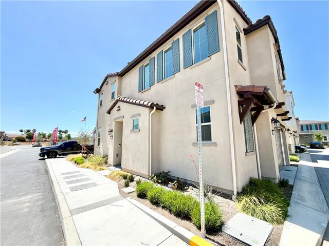 29561 Monarch Road, Menifee, California 92586
