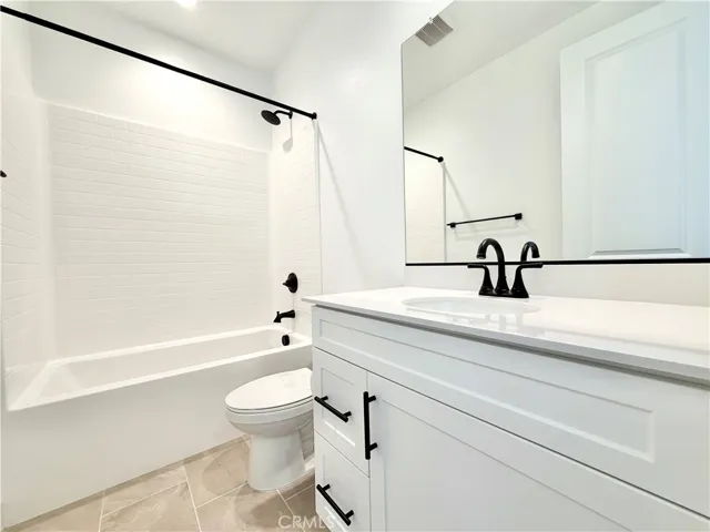 29561 Monarch Road, Menifee, California 92586