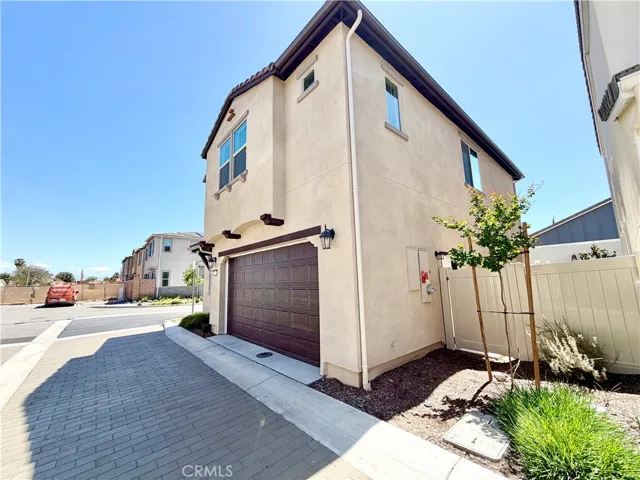29561 Monarch Road, Menifee, California 92586