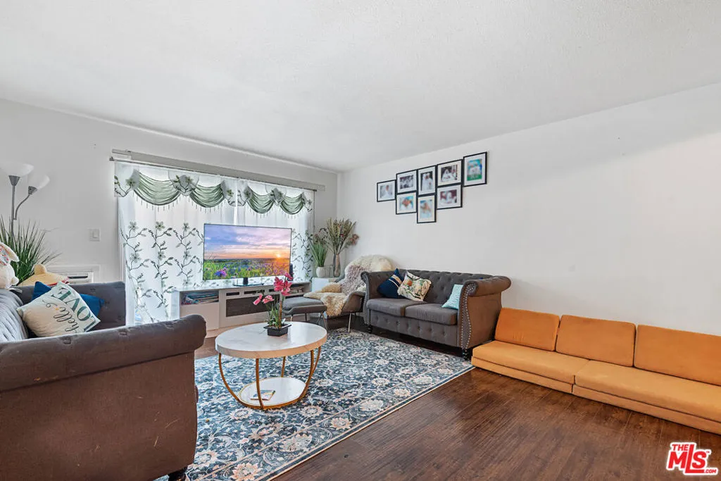 550 W Regent Street 124, Inglewood, California 90301 — photo 4
