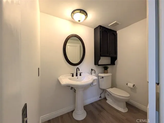 powder room first floor