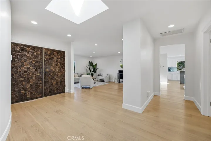 11500 Dona Cecilia, Studio City, California 91604