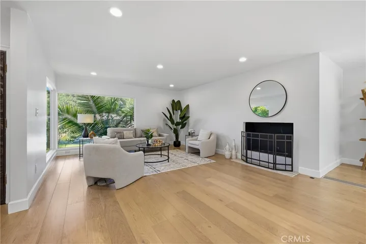 11500 Dona Cecilia, Studio City, California 91604