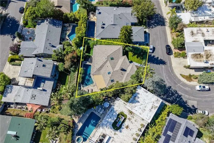 11500 Dona Cecilia, Studio City, California 91604