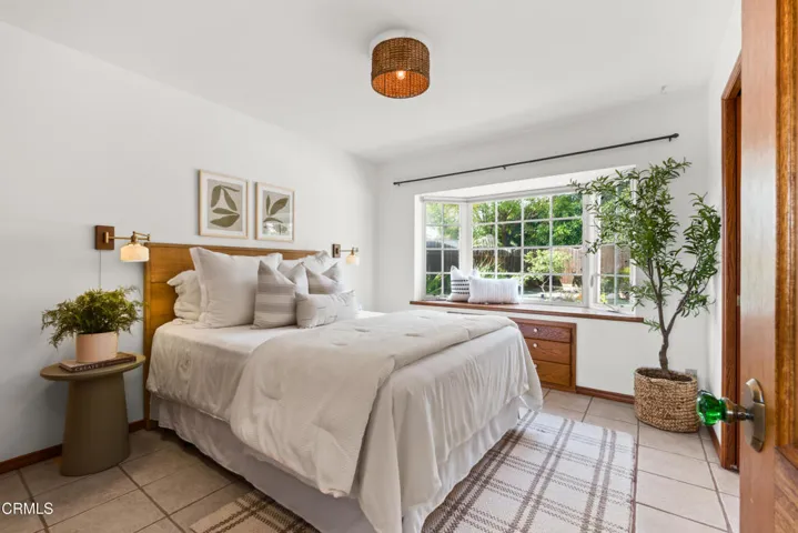 Bedroom2