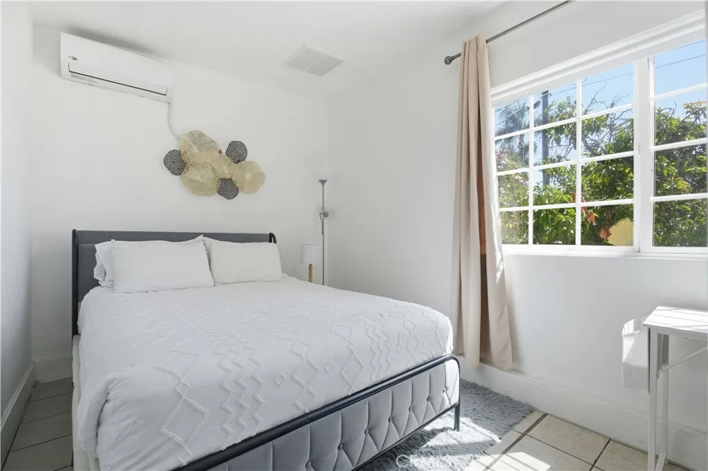 ADU bedroom