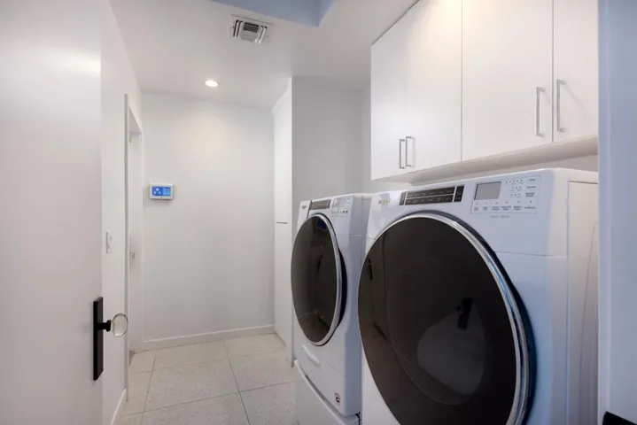 032_70445_mottle_circle_30_4