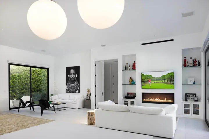 002_70445_mottle_circle_14_559