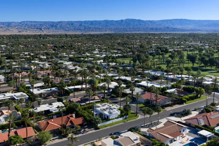 061_70445_mottle_circle_48_745