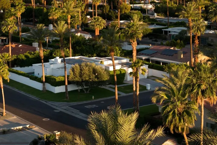 055_70445_mottle_circle_57_727