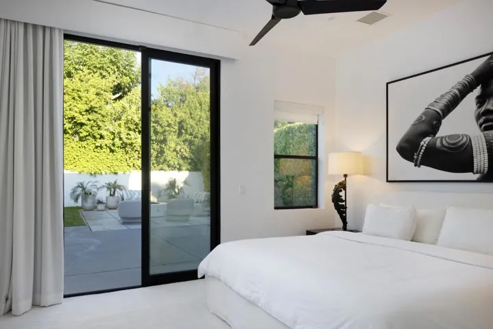 040_70445_mottle_circle_25_141