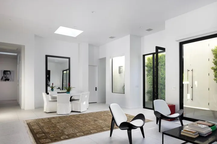 015_70445_mottle_circle_8_649