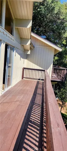 Entry level deck