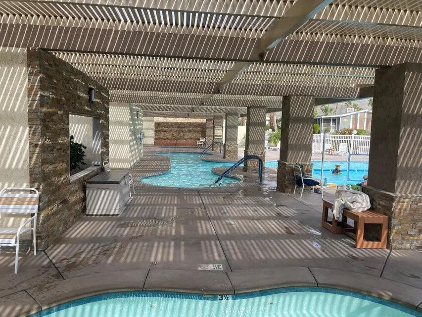 svjacuzzi