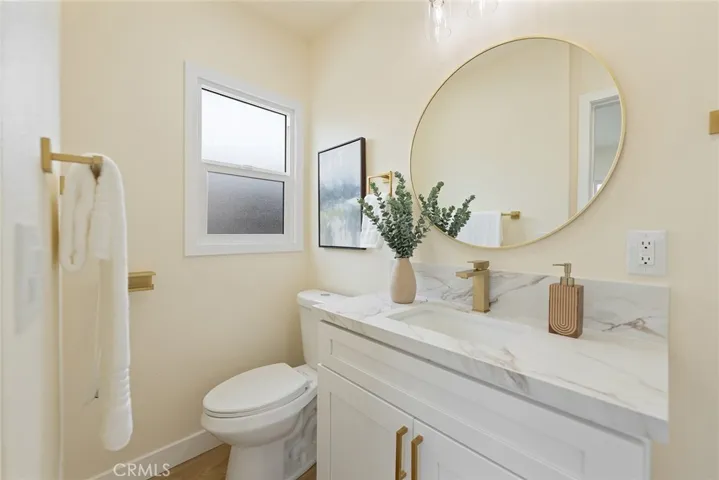 1612 E Palmyra, Orange, California 92866