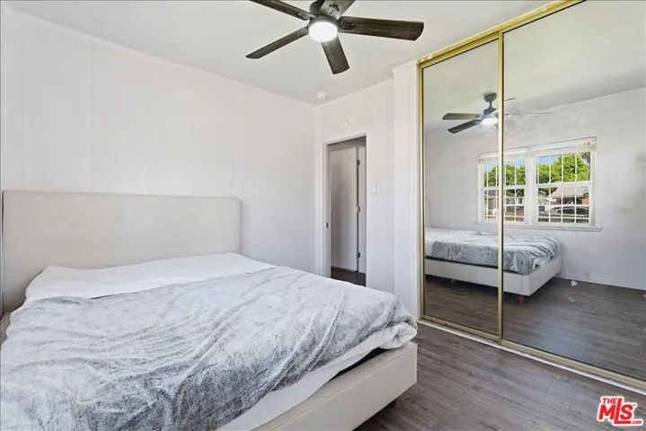 1232 W 74th Street, Los Angeles, California 90044