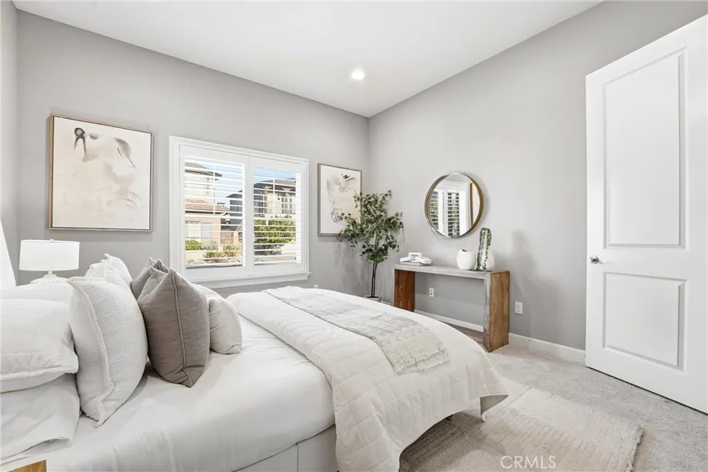 Downstairs Suite