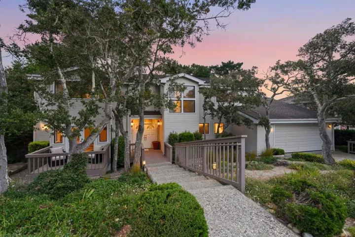 8 Cramden Drive, Monterey, California 93940