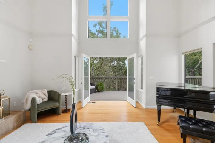 8 Cramden Drive, Monterey, California 93940