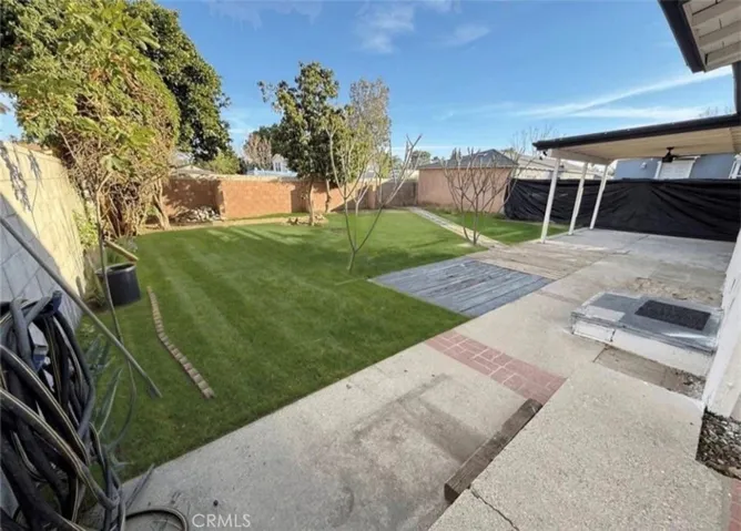 14840 Polk Street, Sylmar, California 91342