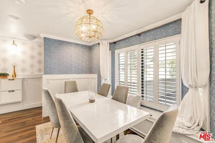 14050 Magnolia Boulevard 312, Sherman Oaks, California 91423