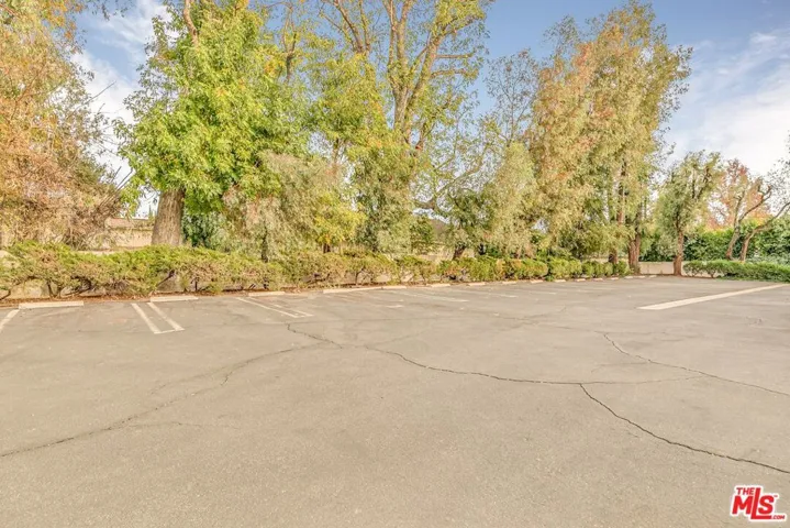 14050 Magnolia Boulevard 312, Sherman Oaks, California 91423