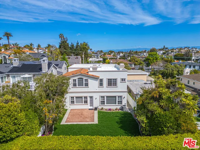 1756 Ruhland Avenue, Manhattan Beach, California 90266