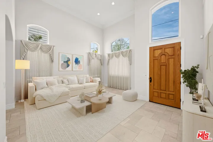 1756 Ruhland Avenue, Manhattan Beach, California 90266