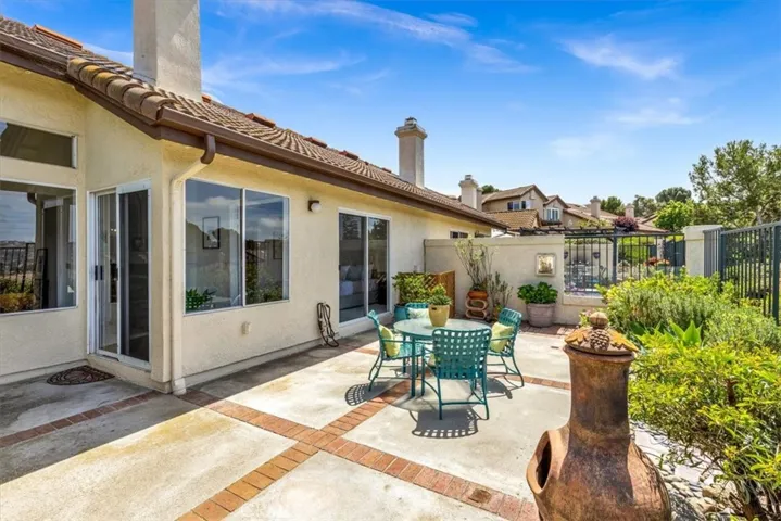 27367 Paseo Placentia, San Juan Capistrano, California 92675