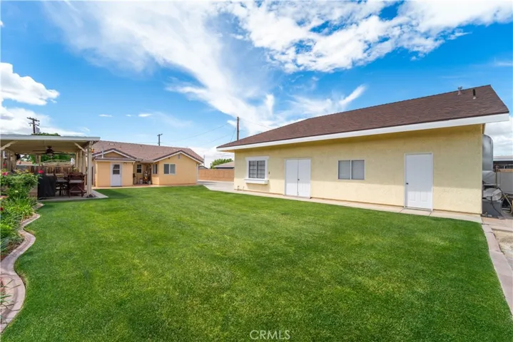 43516 18th W, Lancaster, California 93534