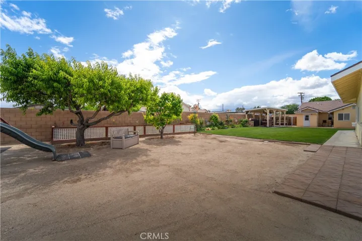 43516 18th W, Lancaster, California 93534