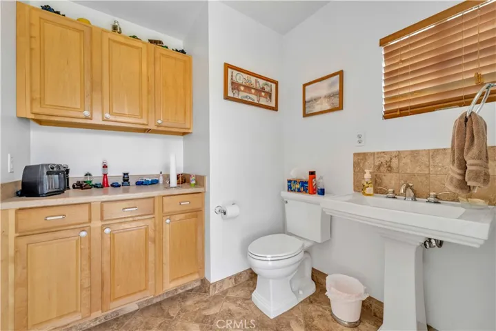 43516 18th W, Lancaster, California 93534