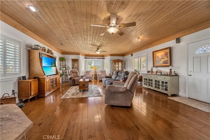 43516 18th W, Lancaster, California 93534