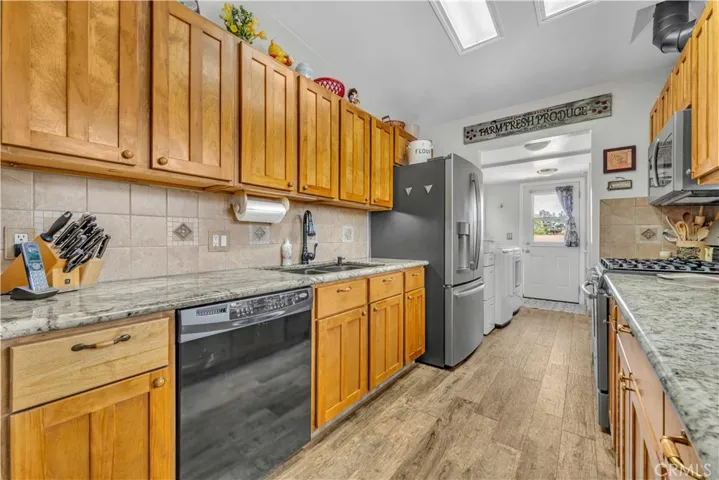 43516 18th W, Lancaster, California 93534