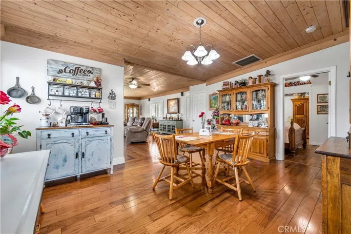 43516 18th W, Lancaster, California 93534