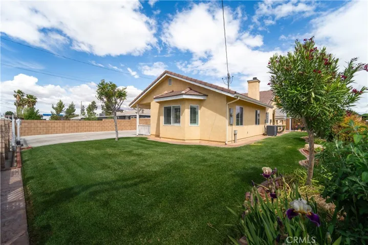 43516 18th W, Lancaster, California 93534