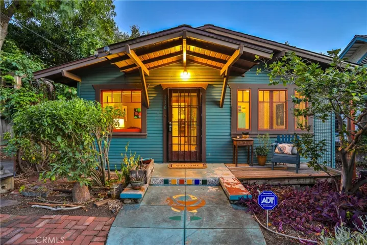 336 W 8th Street, Claremont, California 91711