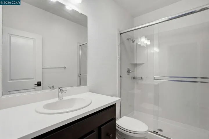 Full bath Downstrairs Jr Suite