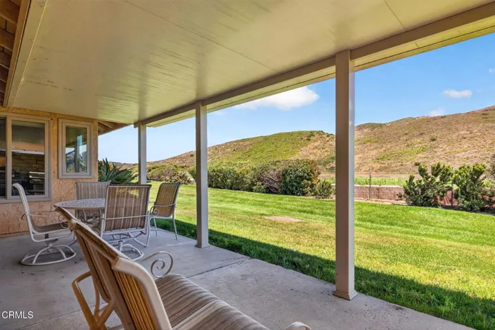 31-web-or-mls-UpmarketMedia-34108Vill-06
