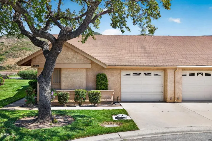 3-web-or-mls-UpmarketMedia-34108Vill-115