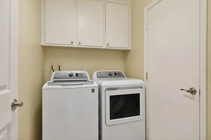 29-web-or-mls-UpmarketMedia-34108Vill-05