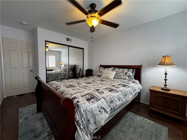 Upstairs 2nd bedroom