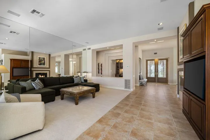 28-web-or-mls-CSLakeside_OPMG_0426_028