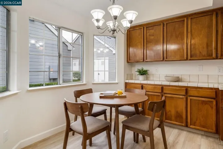 Virtually staged Photo