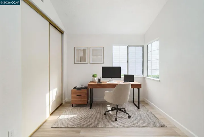 Virtually staged Photo