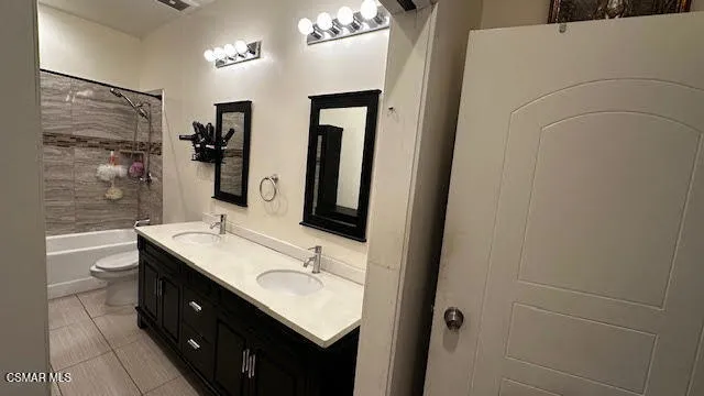 Large Ensuite Bath