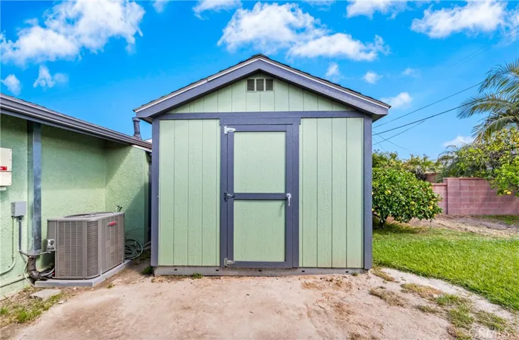 10X12 Tuff Shed