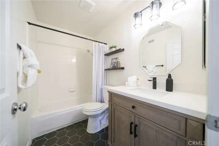 Secondary Bathroom