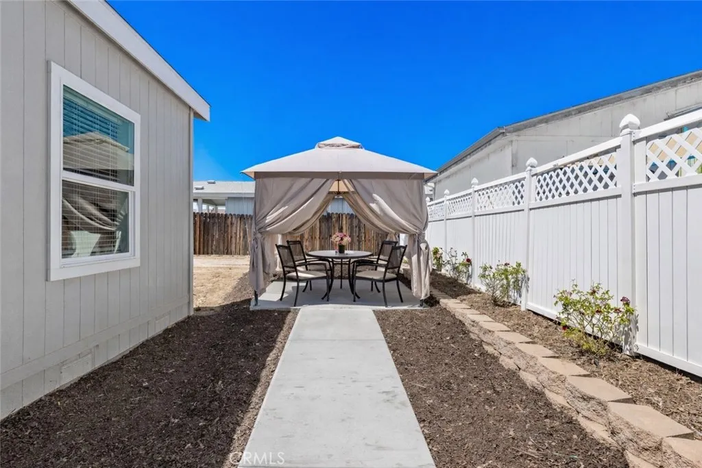 virtual staging