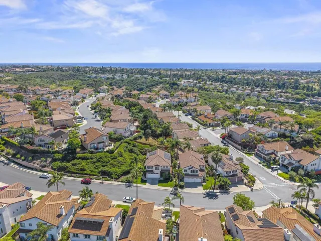 1423 Sapphire, Carlsbad, California 92011